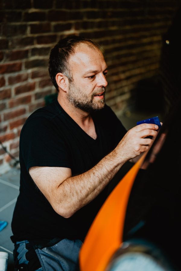 Vicar agency Shoot ()